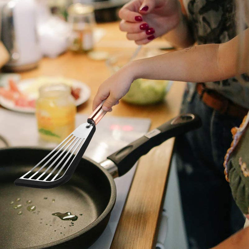 Nonstick spatelvändare