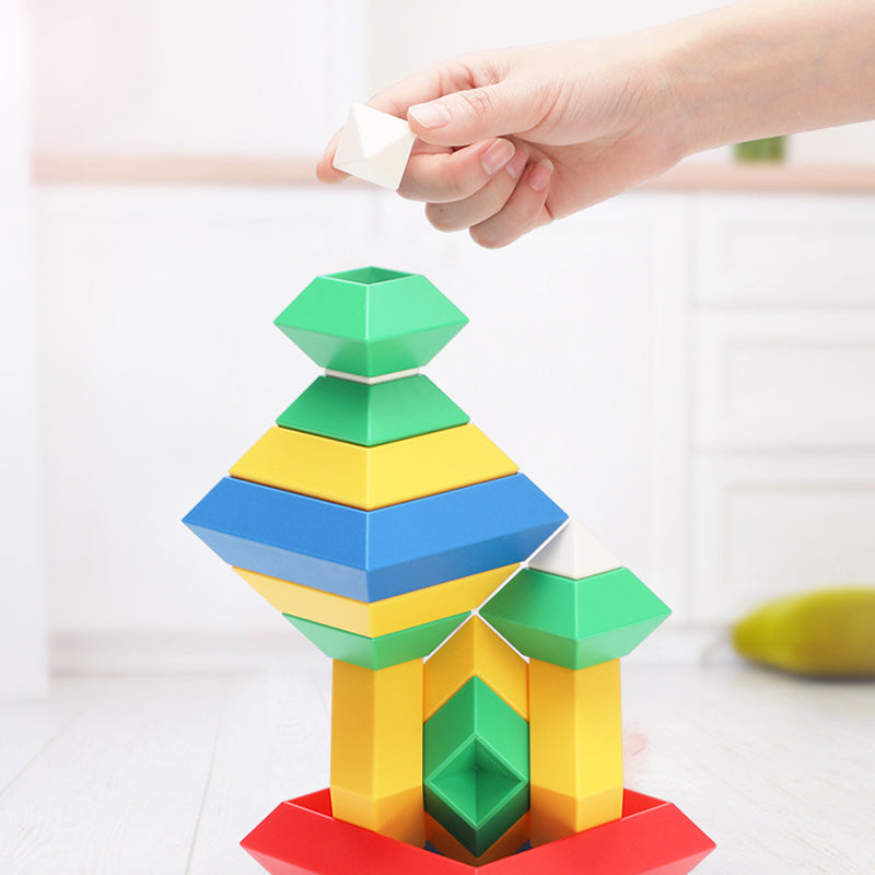 Kreativa bygga pyramider stapel block