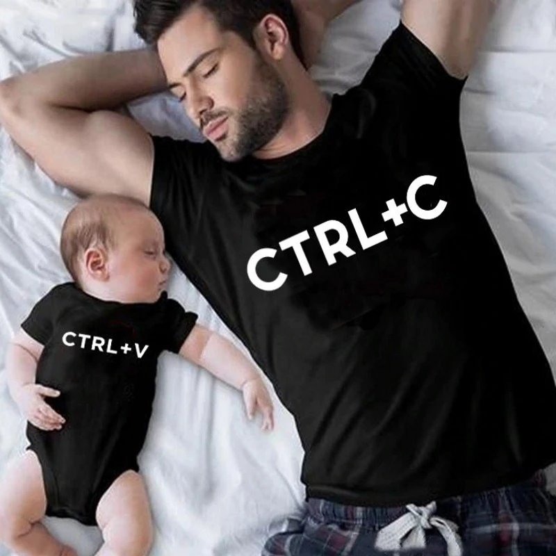 Matchande familjekläder | CTRL+C T-shirt & Body