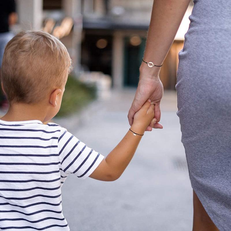 Matchande armband för mamma och lilla björn